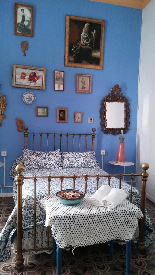 Hostel Patio 19 Malaga Ngoại thất bức ảnh