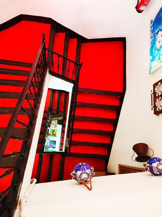 Hostel Patio 19 Malaga Ngoại thất bức ảnh